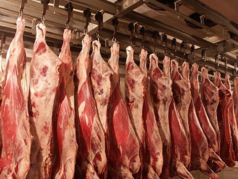 Ветеринари вилучили майже 43 тонни неякісної тваринницької продукції